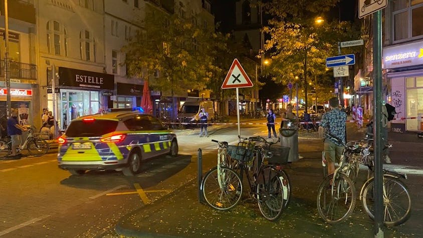 Der Polizeieinsatz auf der Venloer Straße am Samstagabend
