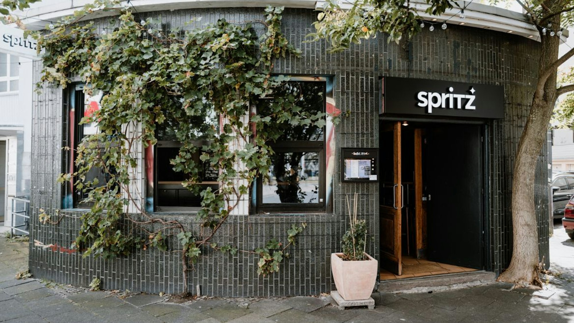 Die neue Bar Spritz in der Kölner Südstadt