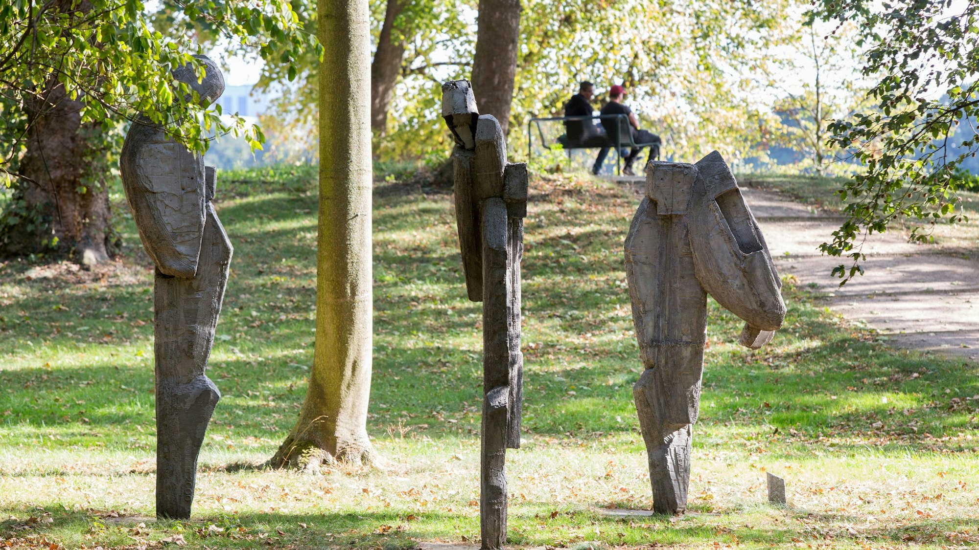 Skulpturen in einem Park