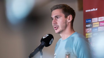 Max Wöber von Borussia Mönchengladbach, hier am 10. September 2023 bei einer Pressekonferenz des ÖFB-Teams im Rahmen des EM-Qualifikationsspiels gegen Schweden.