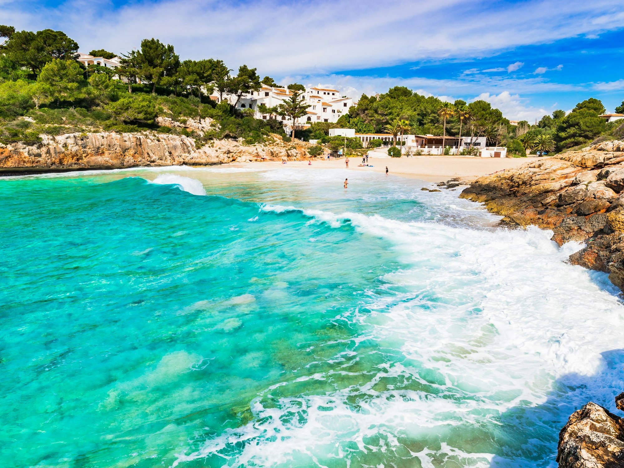 Der Strand von Cala Anguila auf Mallorca.