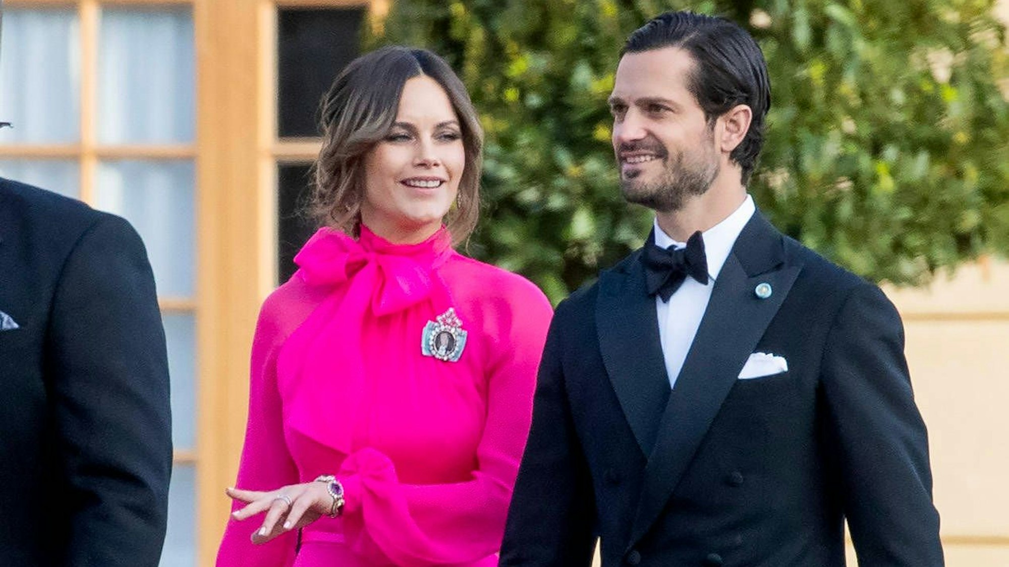Prinz Carl Philip und Prinzessin Sofia bei ihrer Ankunft im Schlosstheater von Drottningholm im Rahmen der Thronfeierlichkeiten von König Carl Gustaf im September 2023.