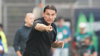 Gerardo Seoane gibt am 17. September 2023 Anweisungen beim Spiel von Borussia Mönchengladbach in Darmstadt.