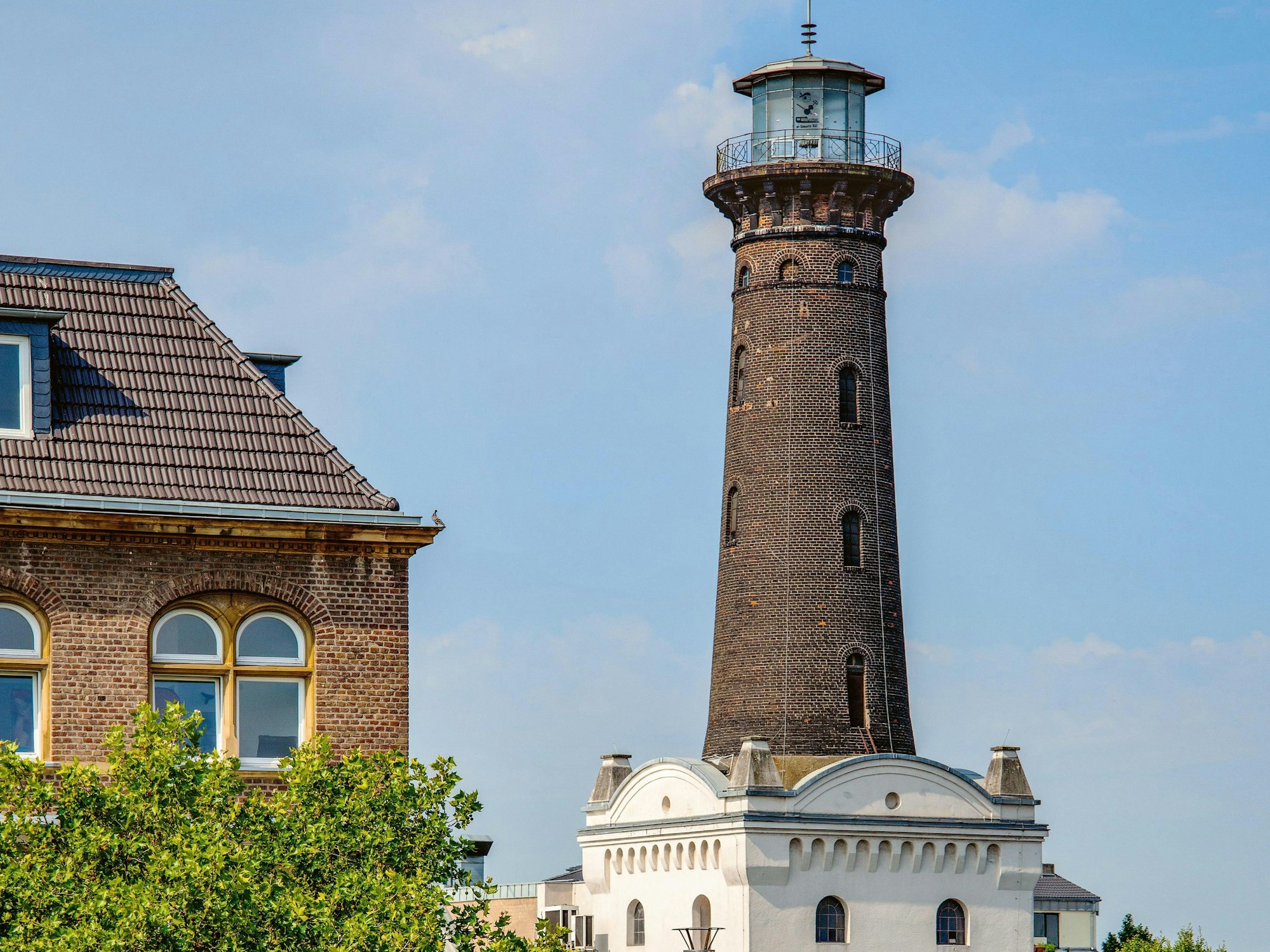 Der bekannte Leuchtturm in Ehrenfeld.
