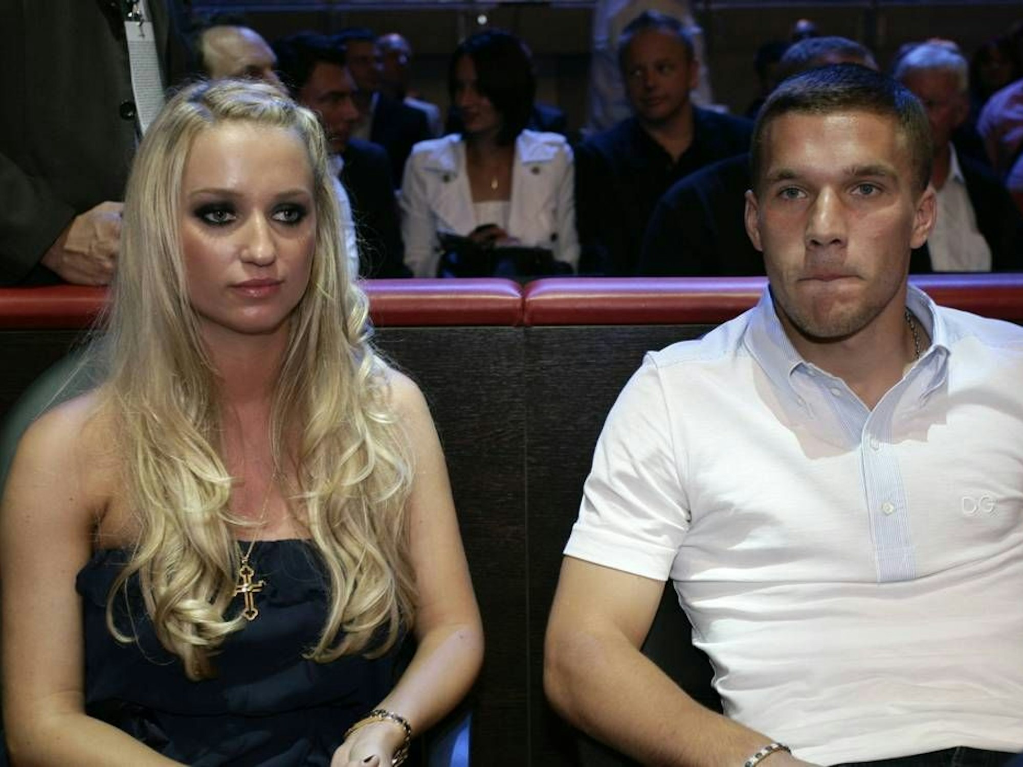 Lukas Podolski mit seiner Frau Monika. 