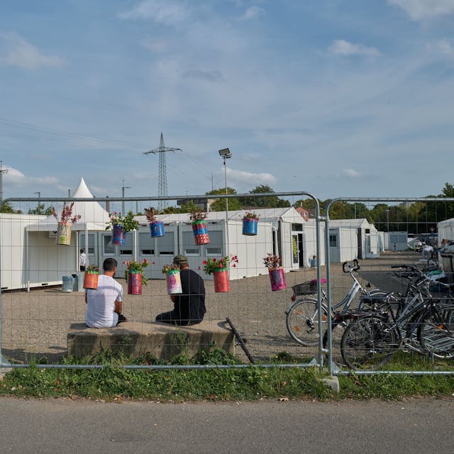 Am Südstadion in Köln: Eine provisorische Unterkunft für Geflüchtete.