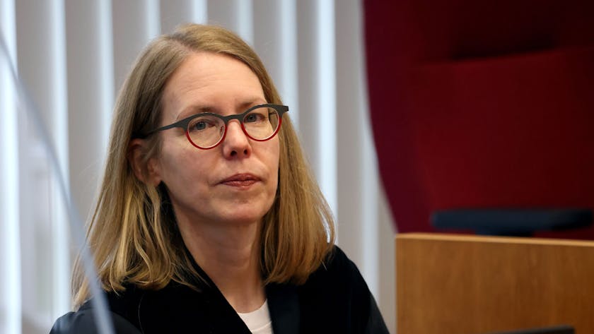 Anne Brorhilker, Kölner Staatsanwältin, sitzt im Gerichtssaal.&nbsp;