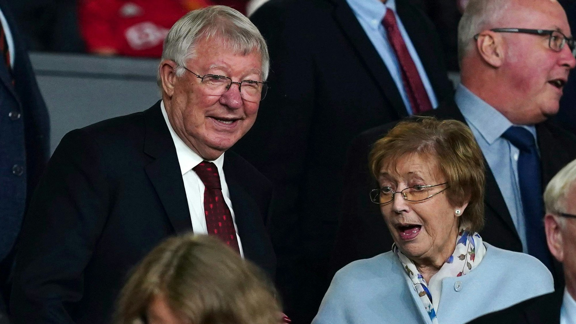 Sir Alex Ferguson und seine Ehefrau Cathy bei einem gemeinsamen Stadionbesuch