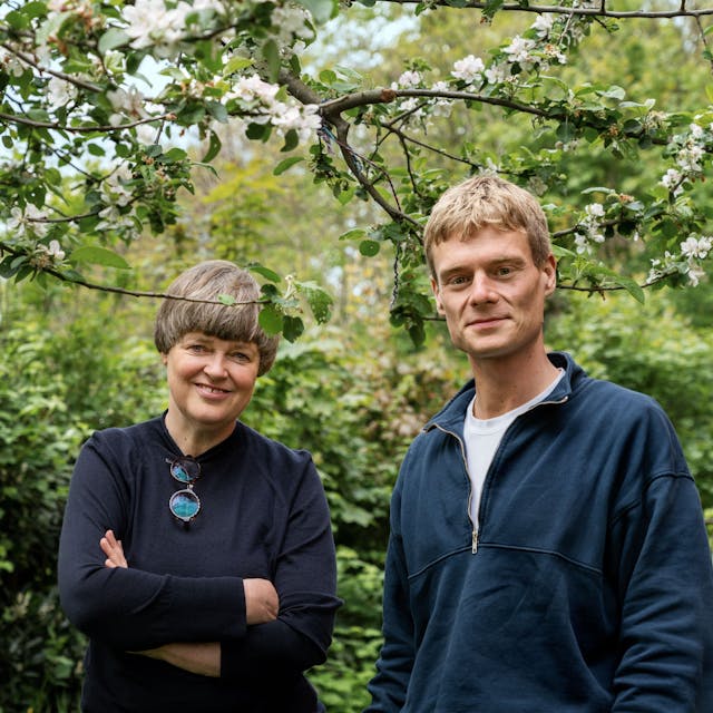Lehrerin Kathrin Deuper und Lehrer Jan Söntgerath sind Quereinsteiger in den Lehrerberuf
