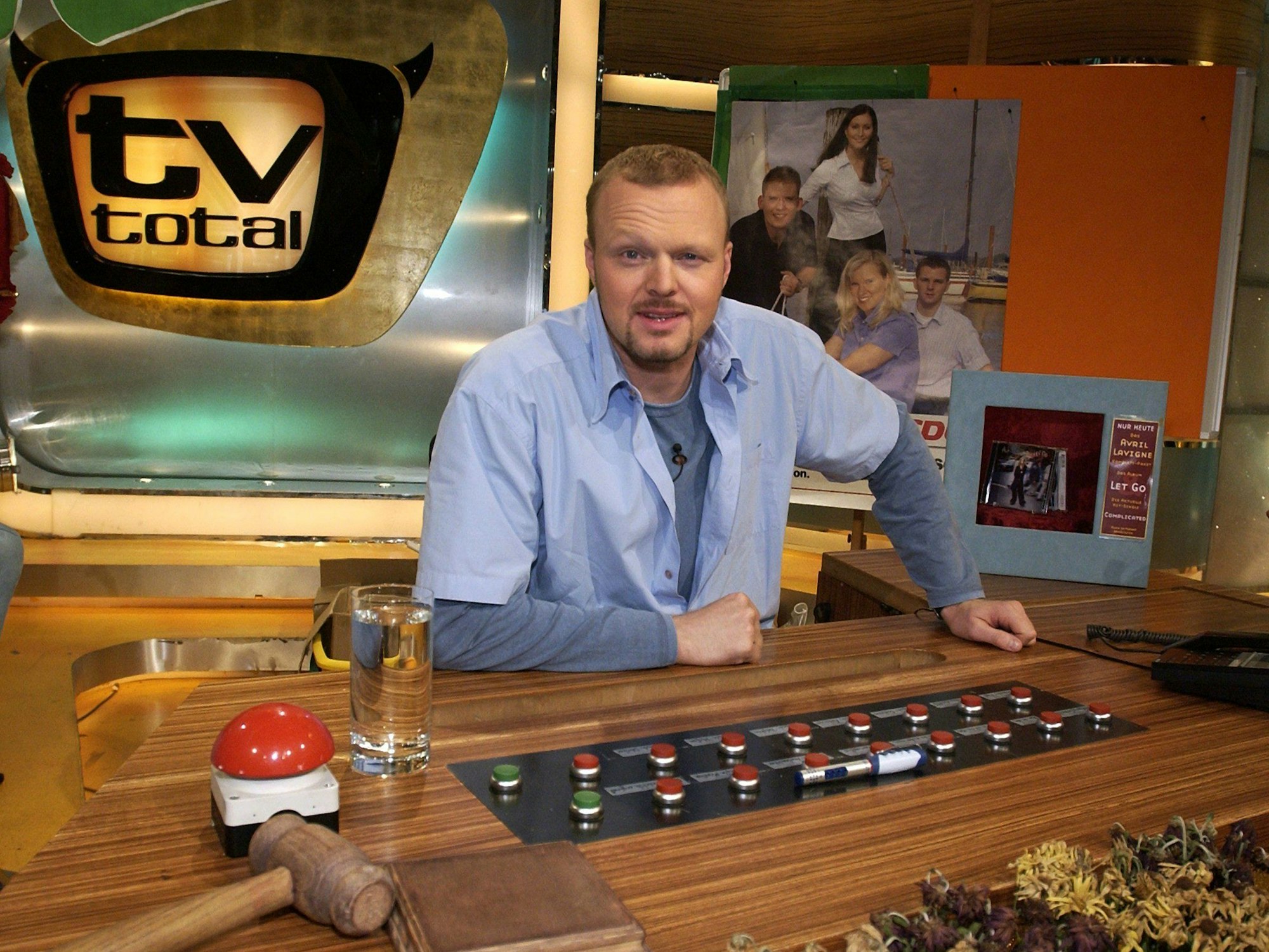 Sein Erfolgsformat: „TV Total“ spaltete die Nation. Das Foto zeigt Moderator Stefan Raab am 17. September 2002 im Studio.