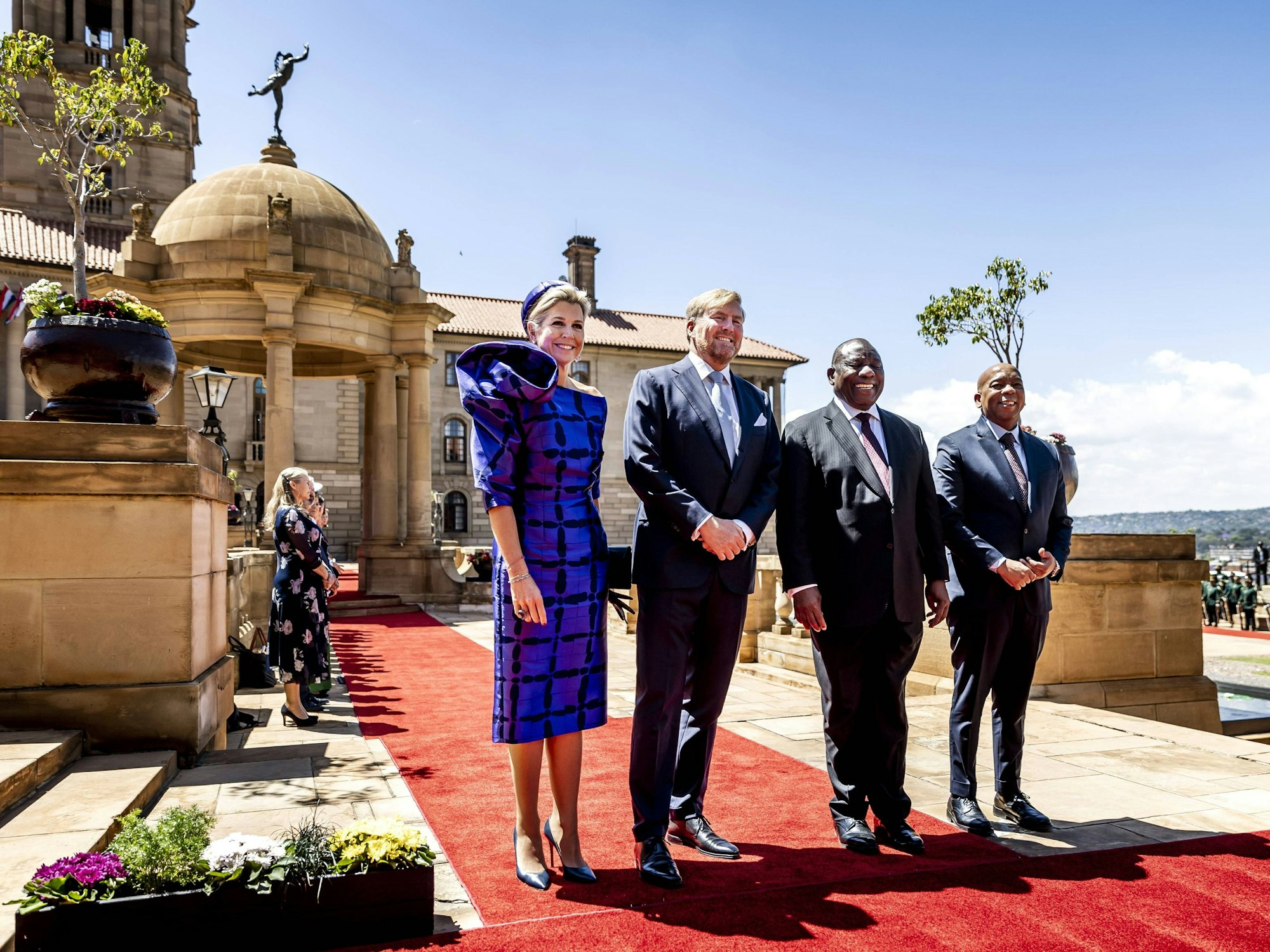 König Willem-Alexander und Königin Maxima zusammen mit Präsident Cyril Ramaphosa während einer Begrüßungszeremonie in den Union Buildings. Das Königspaar befindet sich zu einem dreitägigen Staatsbesuch in Südafrika.
