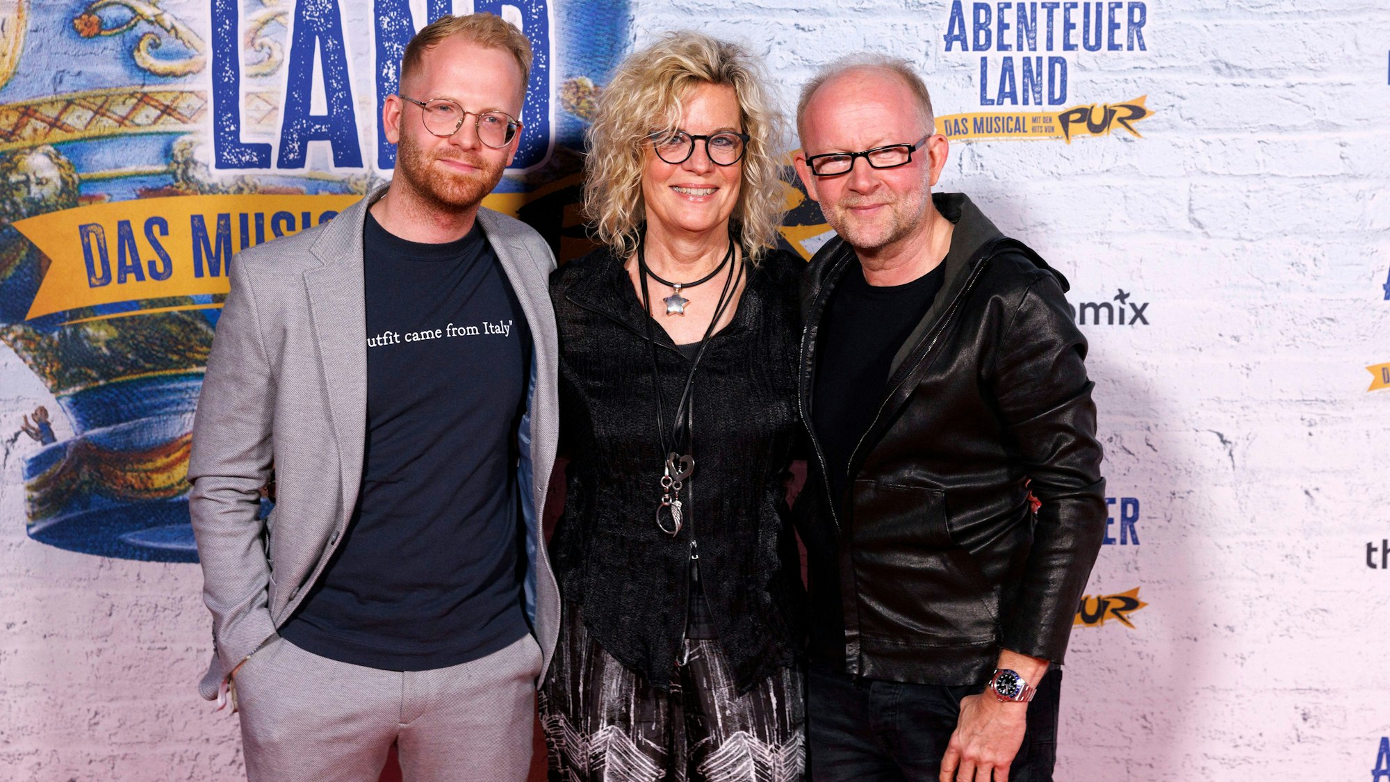 Musikproduzent Paul Falk mit Ehefrau Angelika Falk und Sohn Dieter Falk.