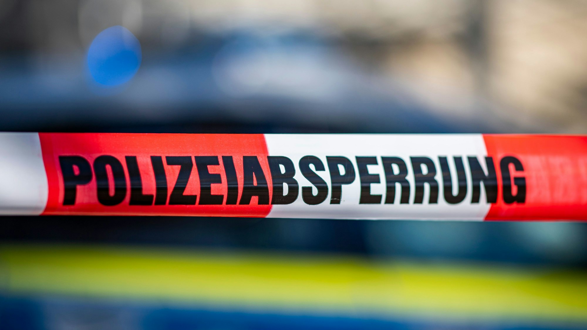 Ein 65-jähriger Mann soll in Köln einen 41-Jährigen erstochen haben.