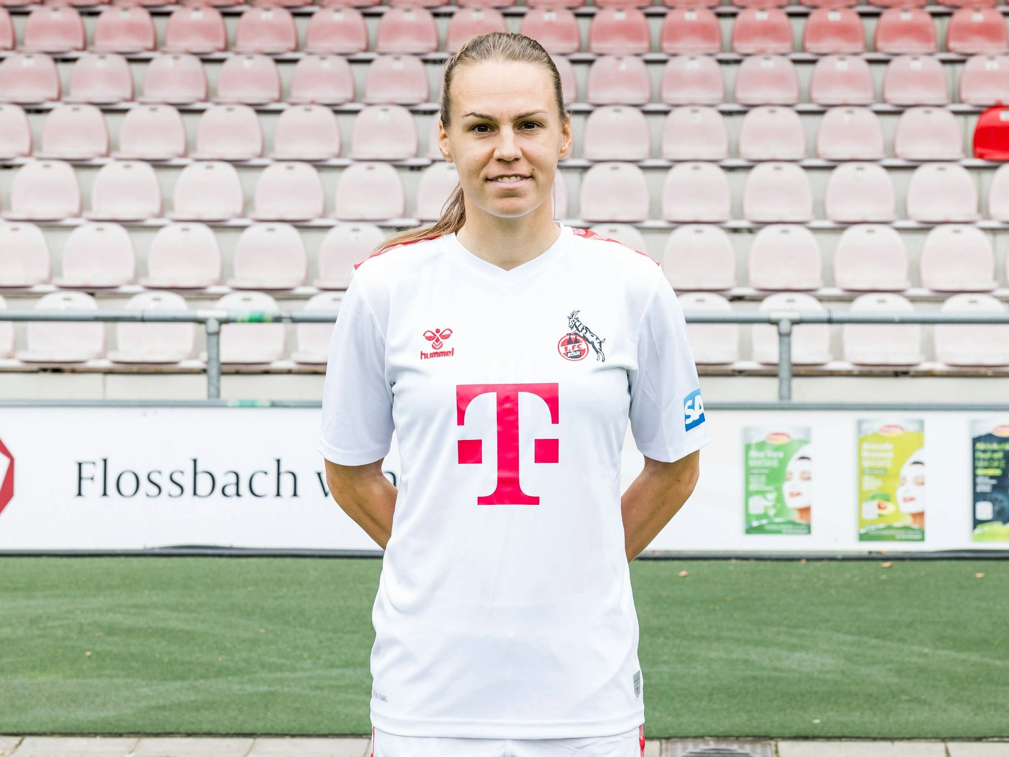 Dora Zeller im FC-Trikot.