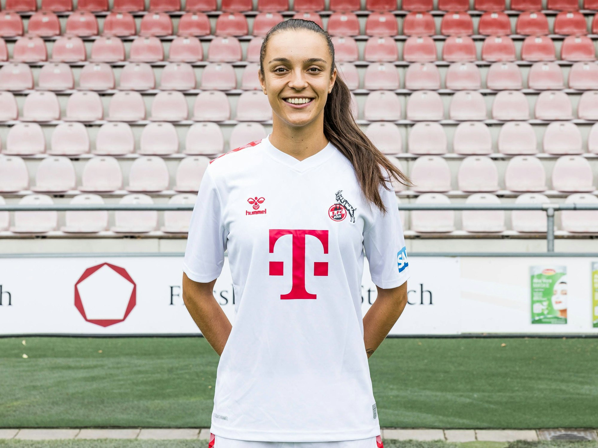 Natalia Padilla-Bidas im FC-Trikot.