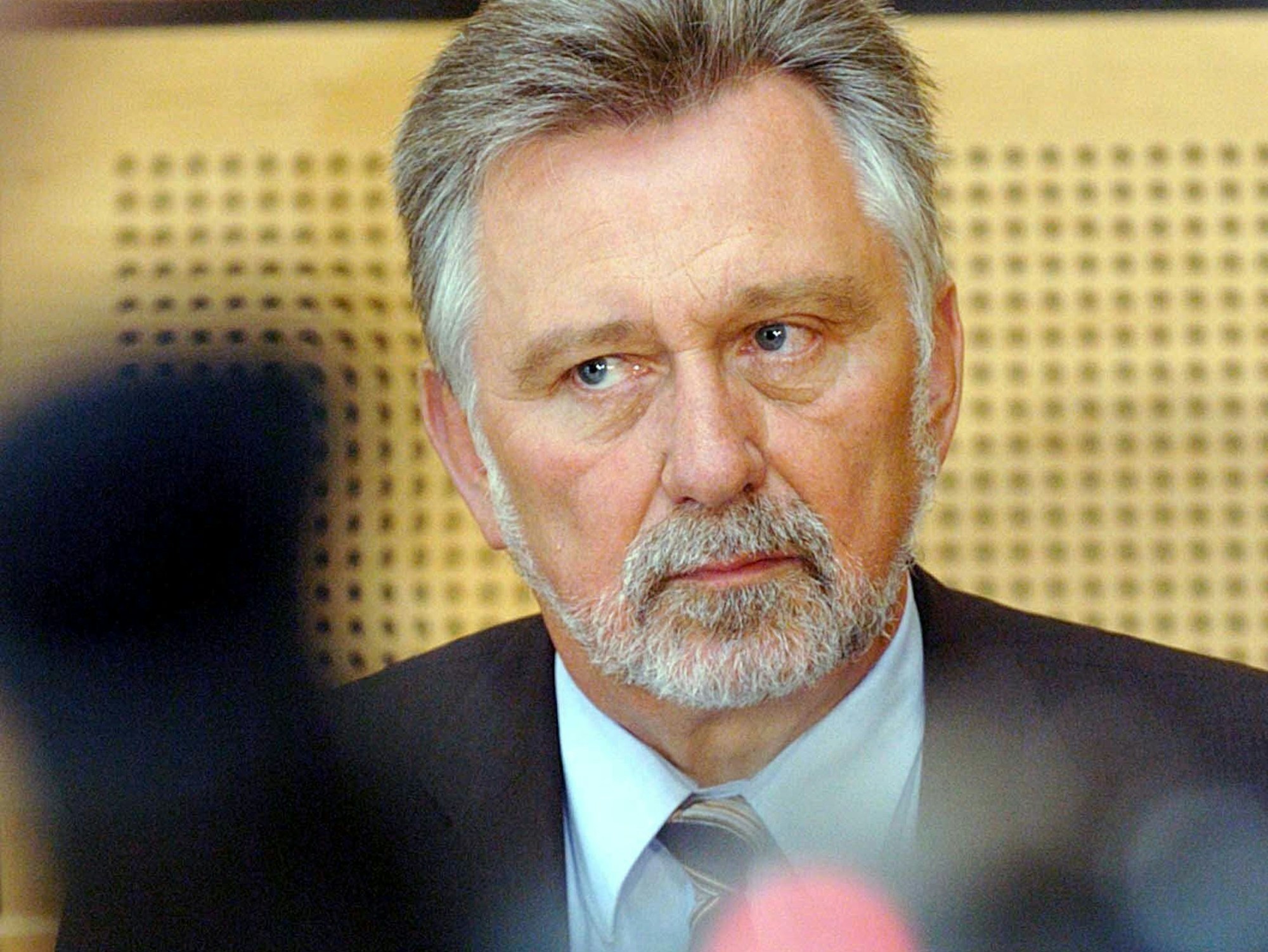 Der ehemalige Polizeipräsident Klaus Steffenhagen in Köln