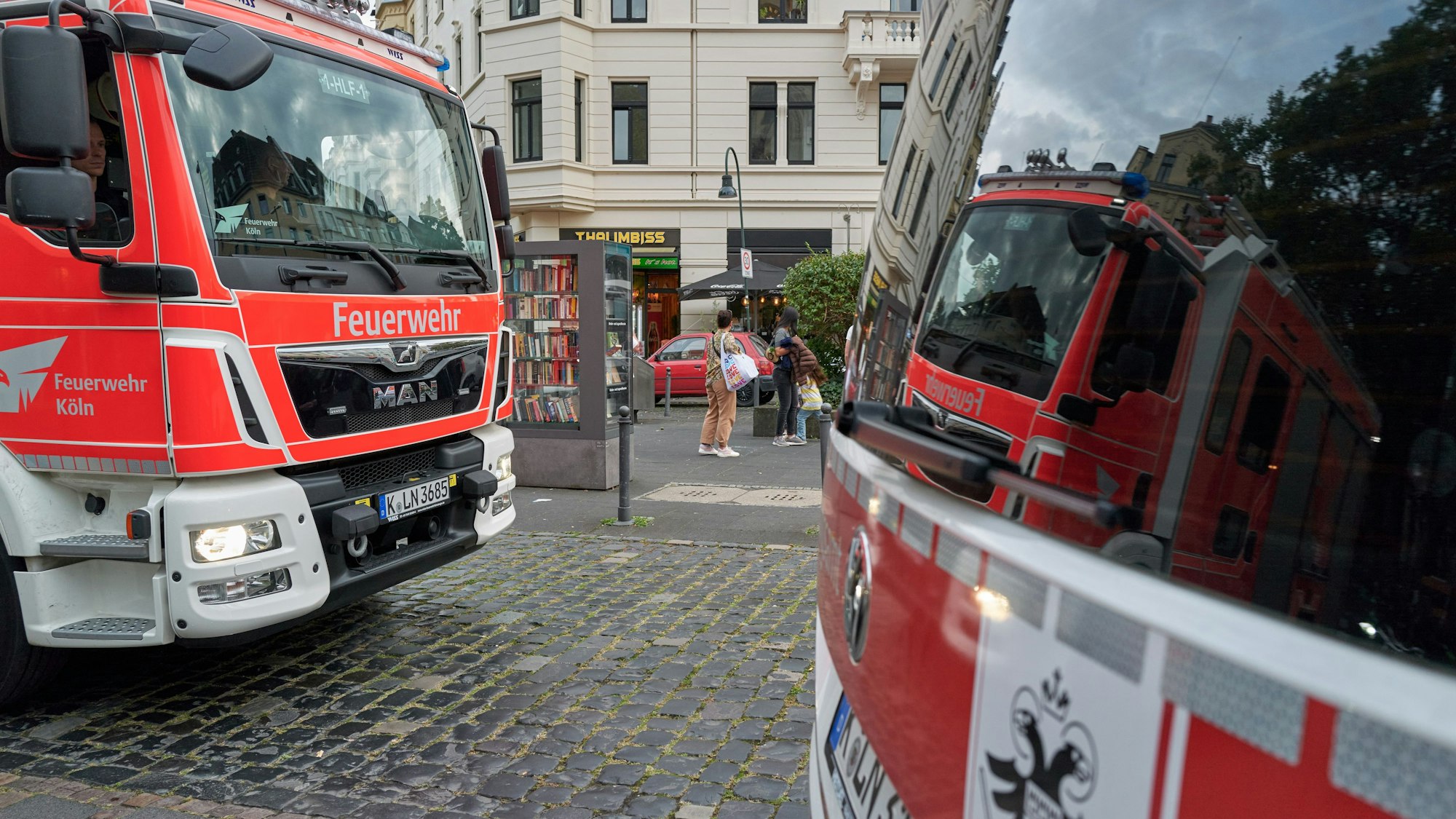 Feuerwehrfahrzeuge in der Kölner Innenstadt