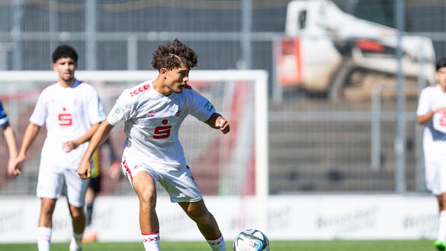 Zurück im Trikot des 1. FC Köln: U-17-Weltmeister Justin von der Hitz
