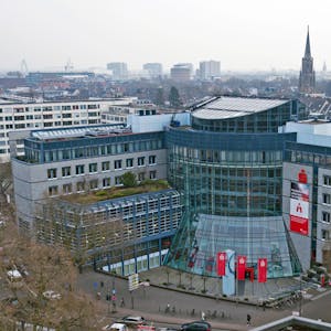 Die Hauptstelle der Sparkasse Köln Bonn am Rudolfplatz.