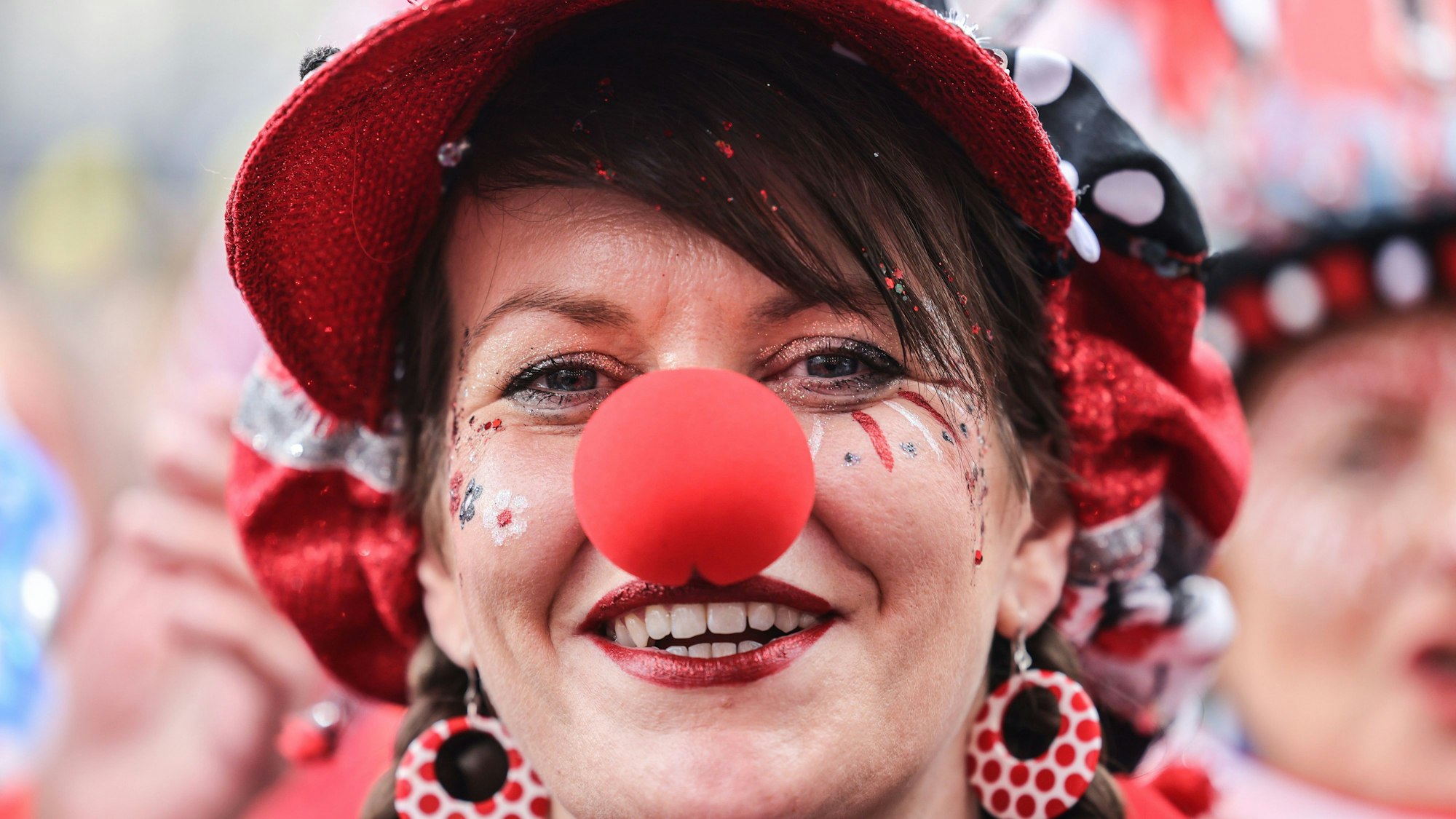 Jecke Dame im Kölner Karneval