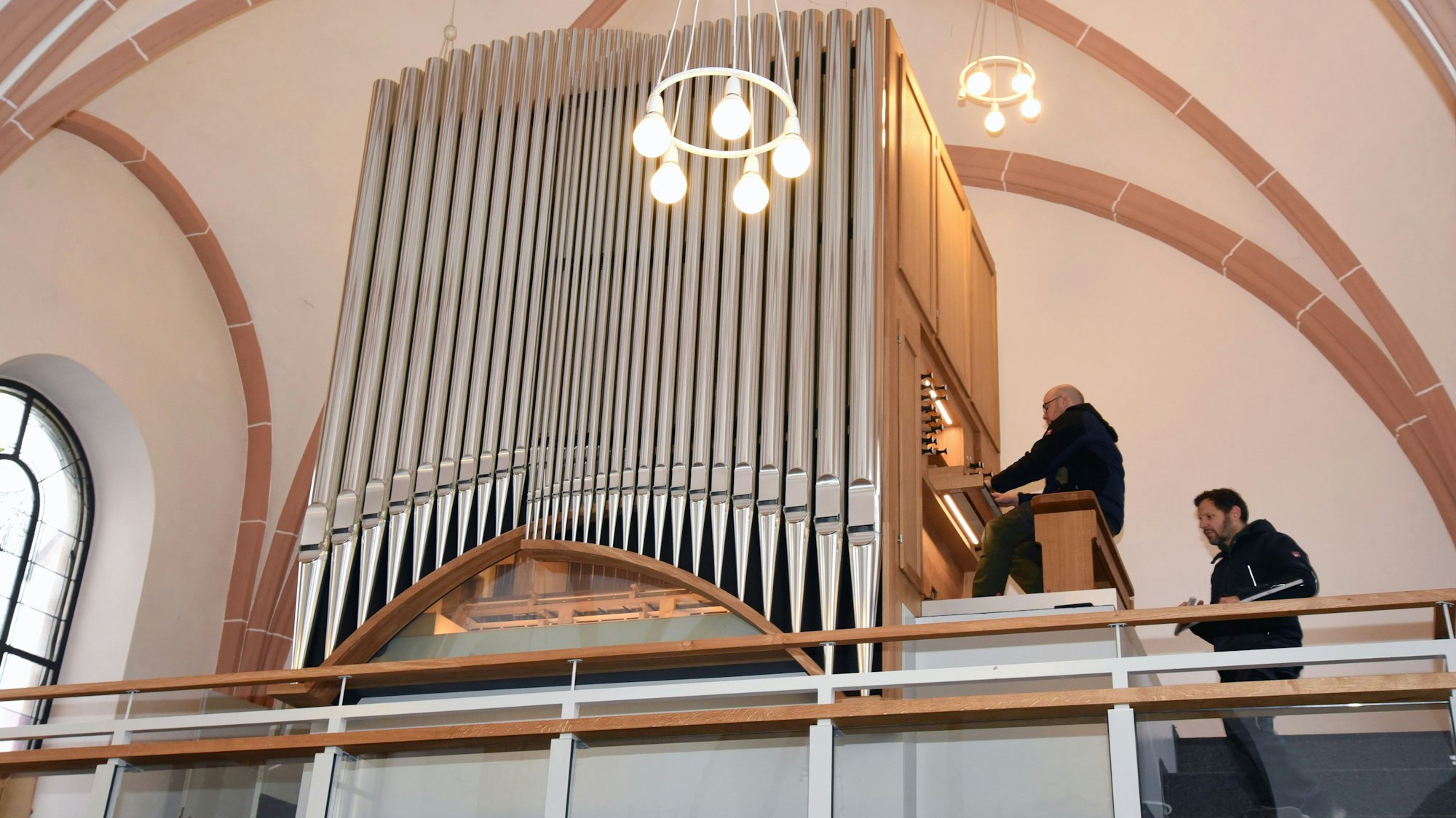 Die Entdecker-Orgel in der evangelischen Kirche am Markt in Wipperfürth.