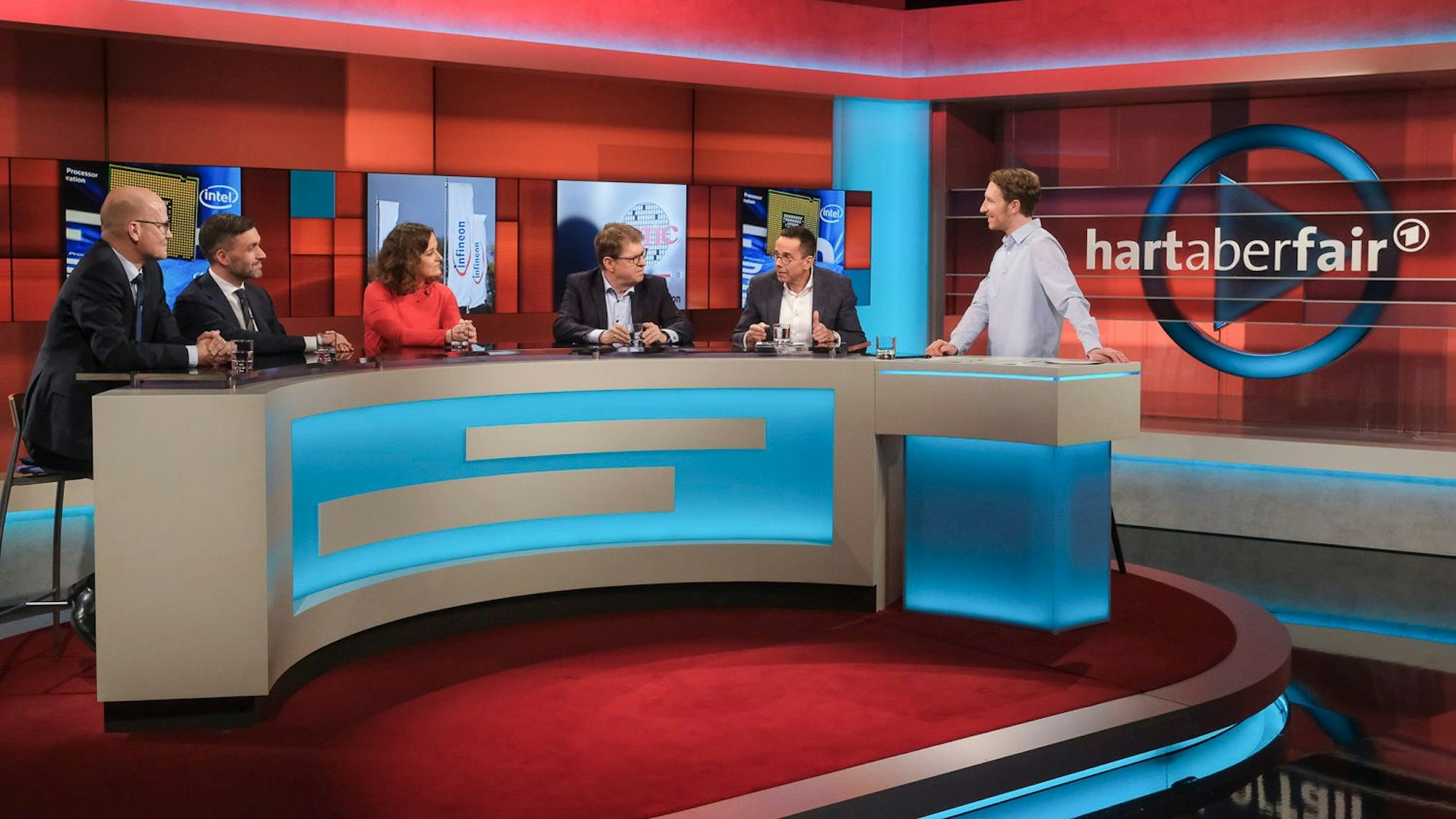 Die TV-Talkrunde bei „Hart aber fair“ diskutierte am 27. November das Haushaltsloch, die Schuldenbremse und die Folgen für die Ampelregierung.