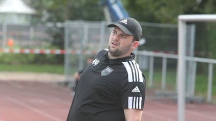 Coach Marvin Müller vom FSV Neunkirchen-Seelscheid II.