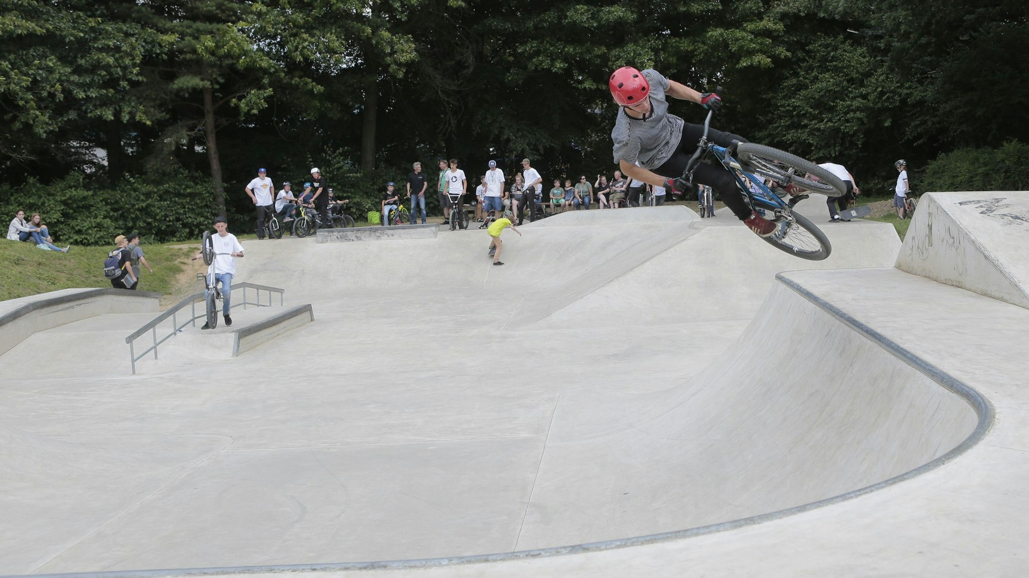 Ein Skatepark für Engelskirchen: An der Leppe soll ein Treffpunkt für Kinder und Jugendliche entstehen, hier im Bild die Lindlarer Anlage.