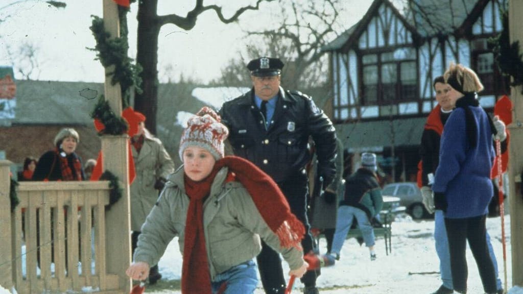 Szene aus „Kevin – Allein zu Haus“ (Symbolbild): Ken Hudson Campbell, bekannt für die Rolle des Weihnachtsmanns in dem Kult-Film, ist schwer krank.