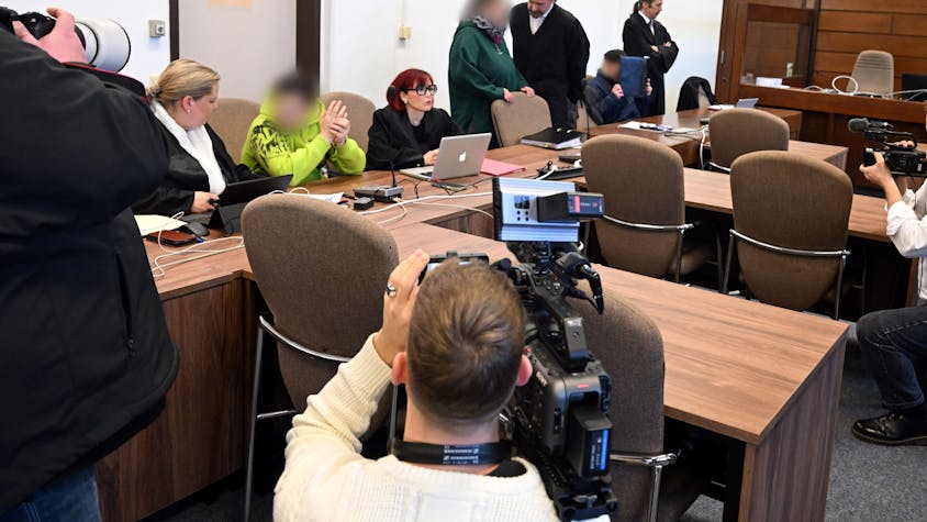 Das Medieninteresse war groß beim Prozessauftakt im Kölner Landgericht.