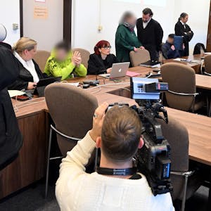 Das Medieninteresse war groß beim Prozessauftakt im Kölner Landgericht.