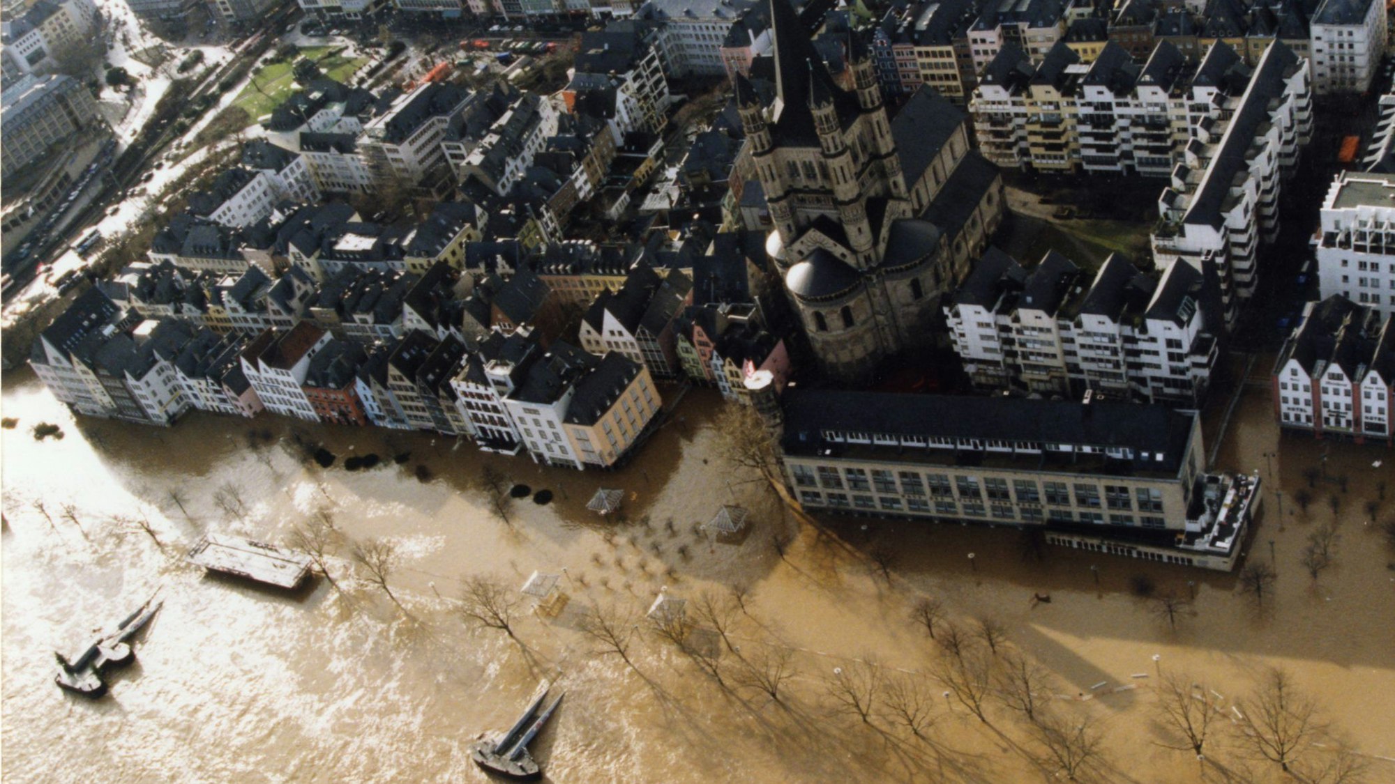 Die überflutete Kölner Altstadt