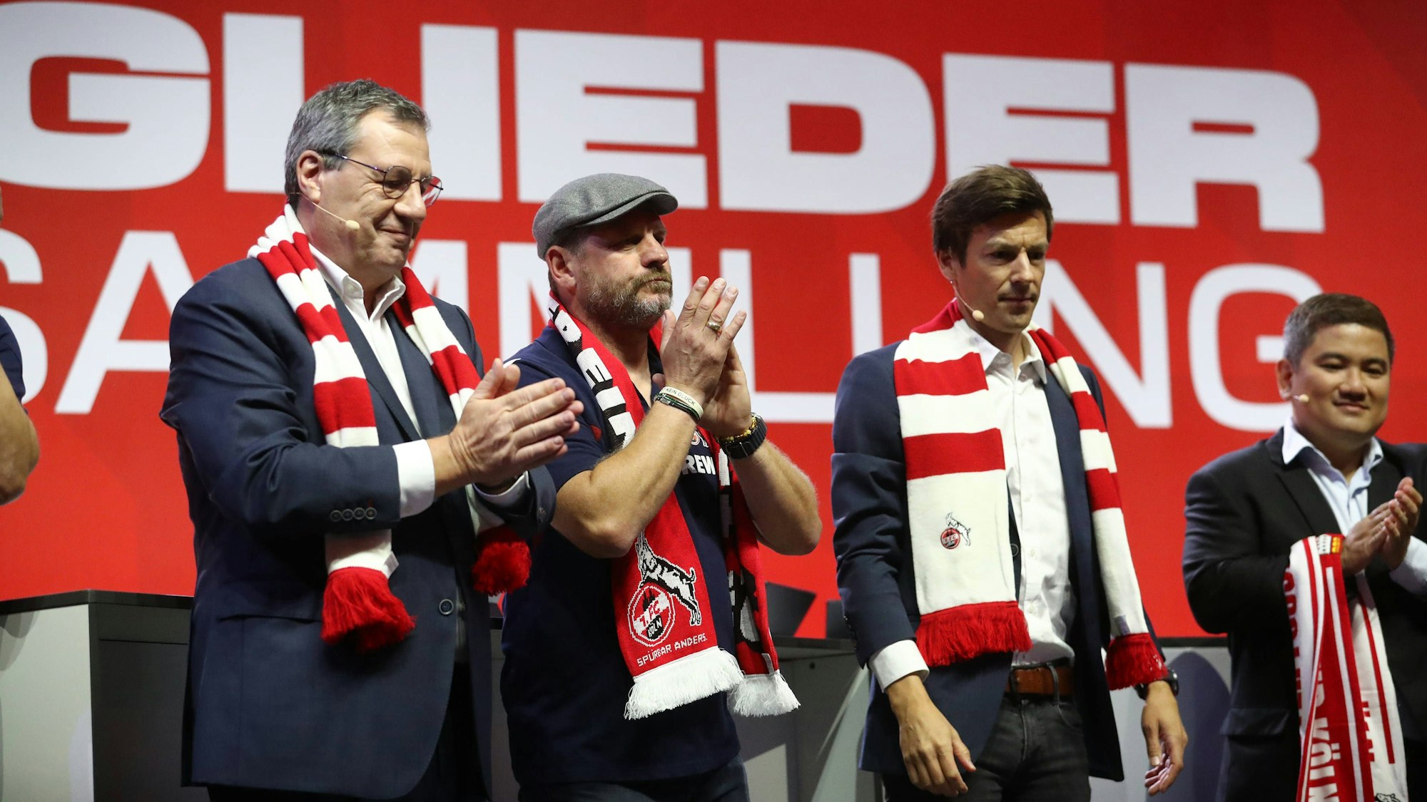 1. FC Köln, Mitgliederversammlung mit Werner Wolf, Steffen Baumgart, Carsten Wettich, Ho-Yeon Kim.