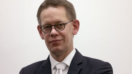 Der Kölner Rechtsanwalt Wolfgang Heer vertritt den mutmaßlichen Komplizen von Thomas Drach.