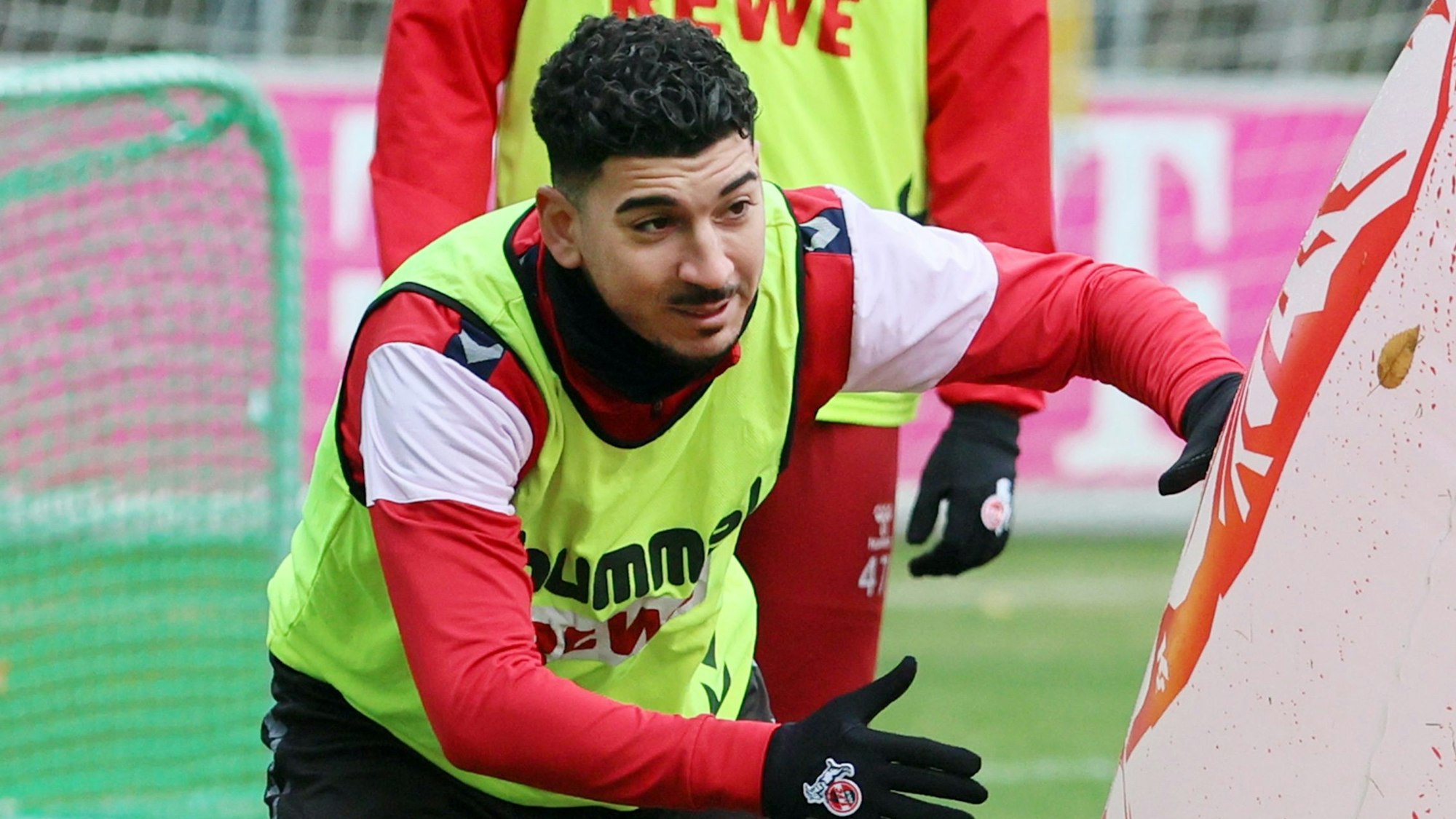 Dimitris Limnios wechselt jetzt vom 1. FC Köln zurück in seine Heimat zu Panathinaikos.