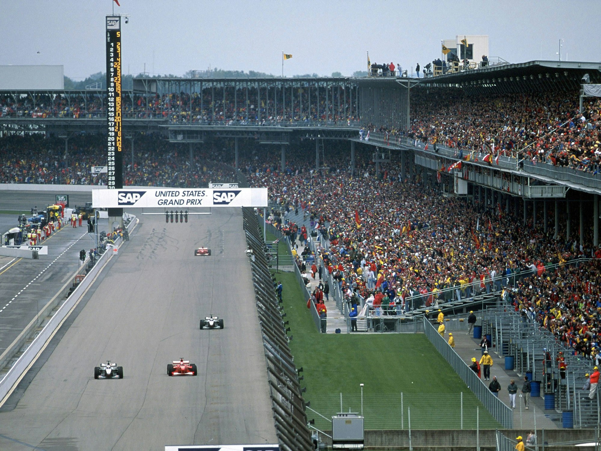 Der Indianapolis Motor Speedway während des Formel-1-Rennens 2000.