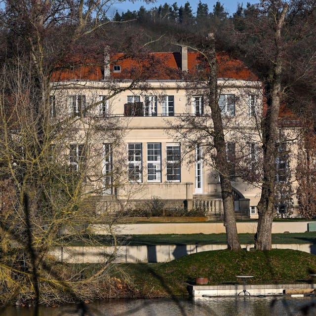 Blick auf ein Gästehaus in Potsdam.
