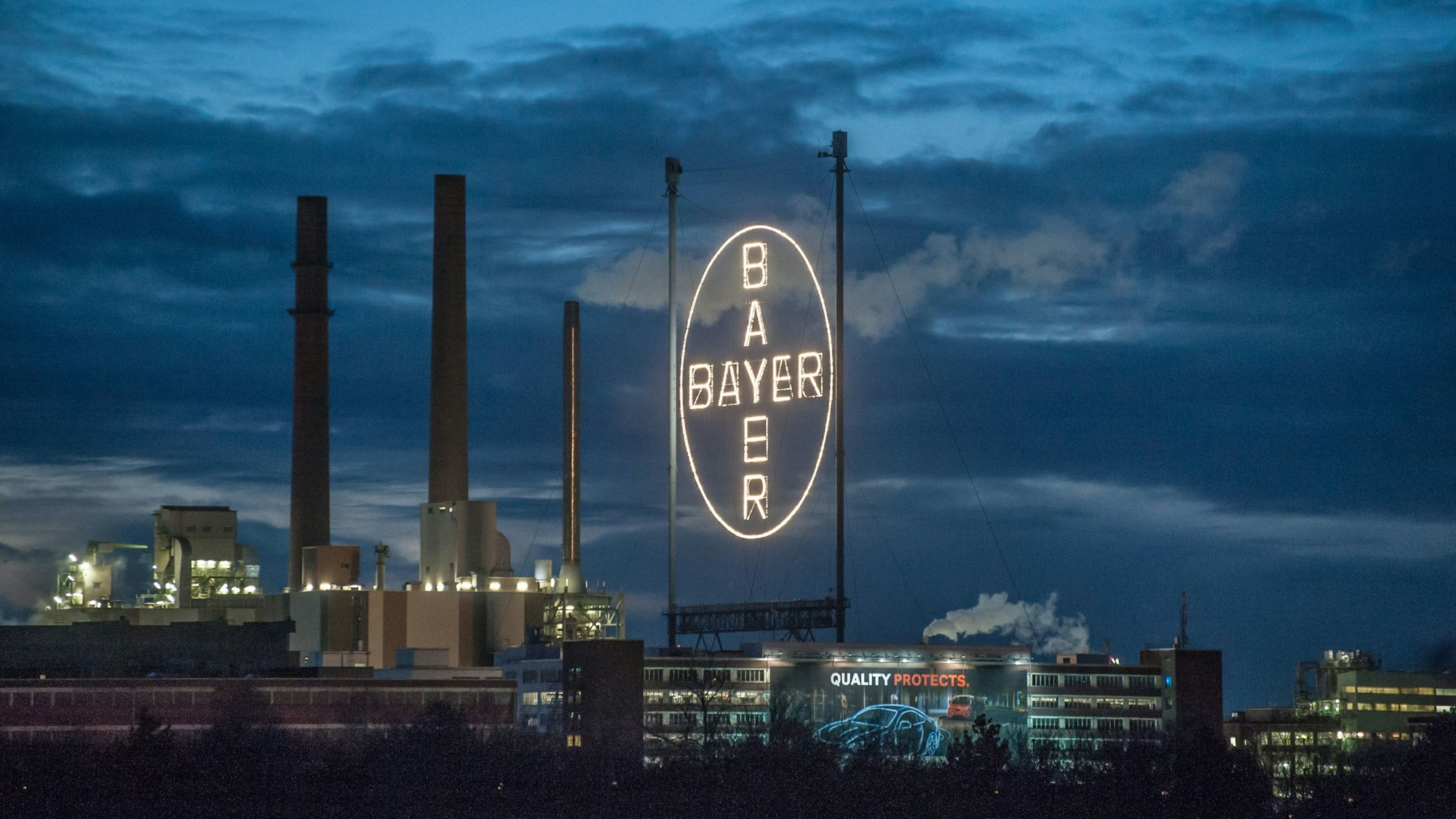 Das Bayer-Kreuz, vom Kurtekotten aus gesehen