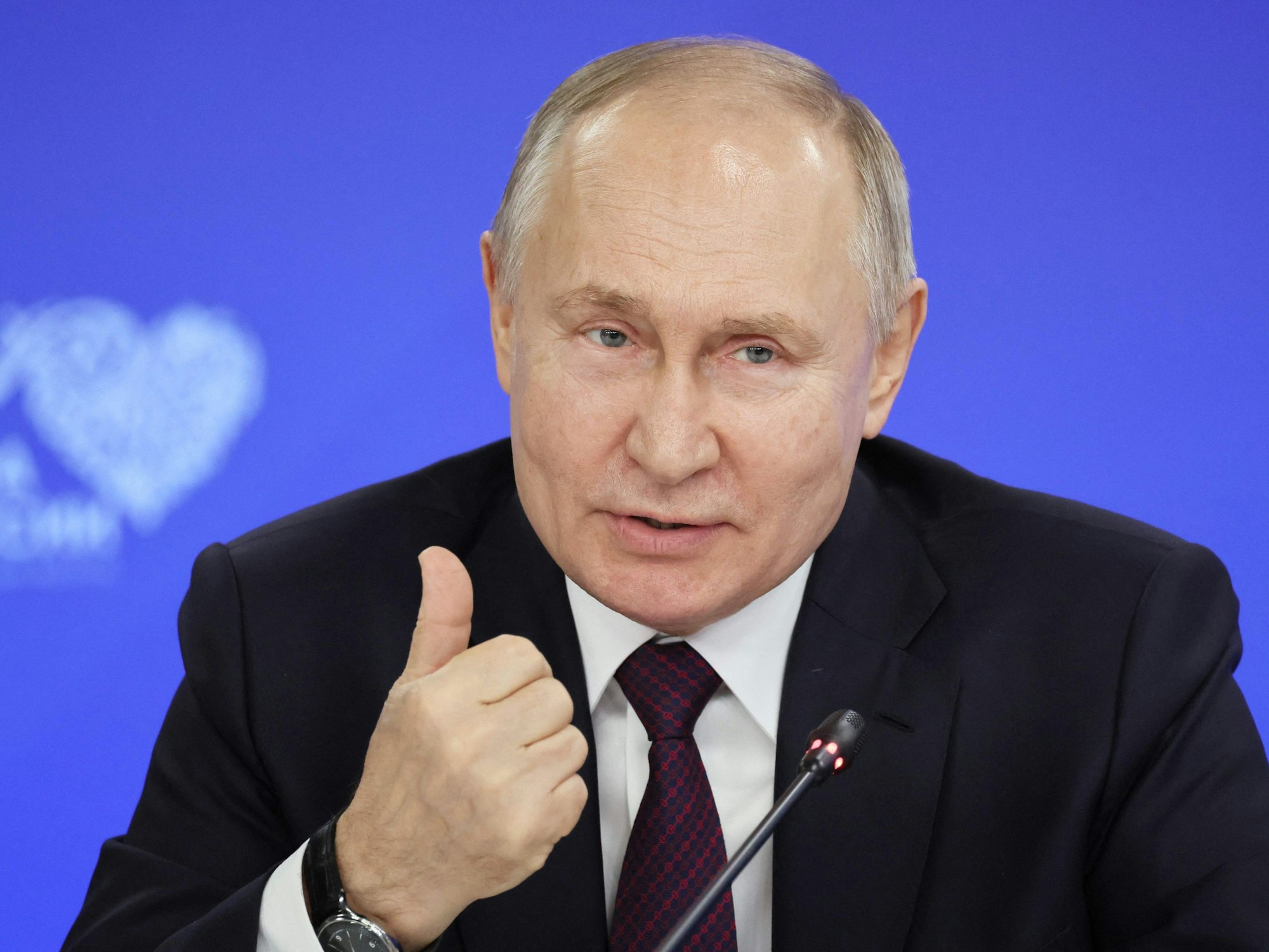 Der russische Präsident Wladimir Putin spricht am Dienstag (16. Januar) bei einem Treffen mit Gemeinden während des Russischen Gemeindeforums „Kleines Mutterland - die Stärke Russlands“.