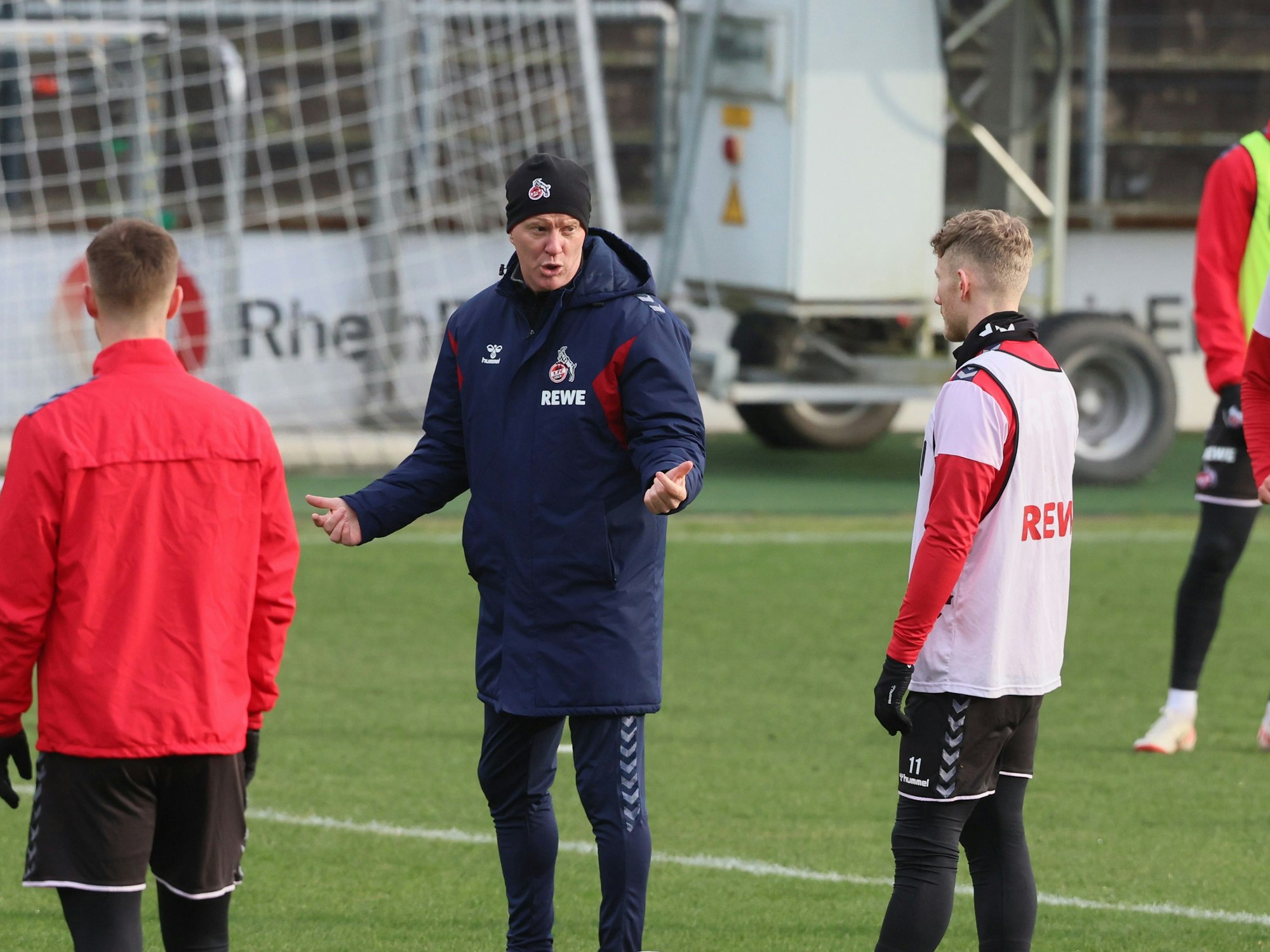 1. FC Köln: Training mit Timo Schultz