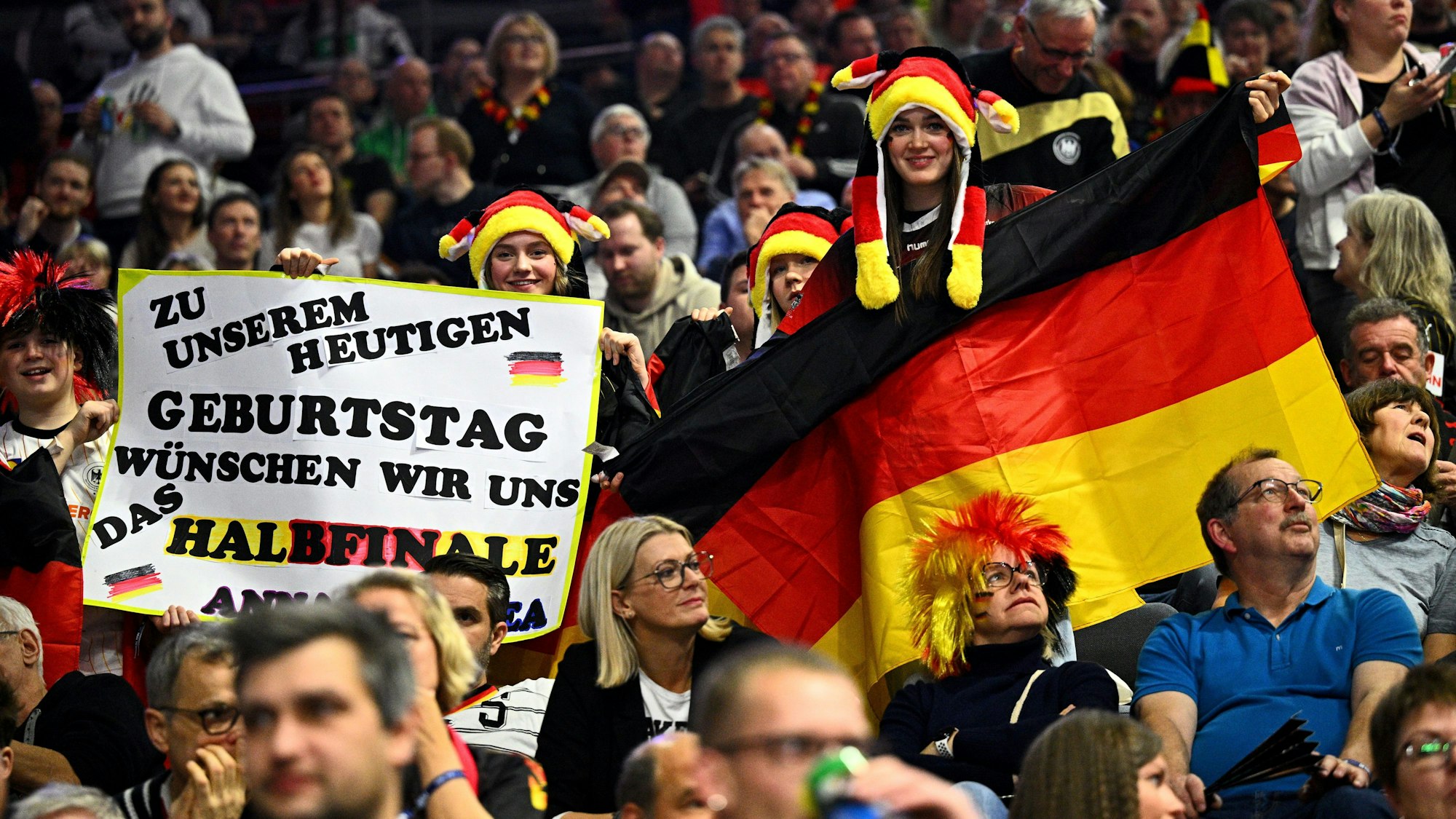 Wunsch erfüllt: Das deutsche Team trifft im Semifinale auf den Favoriten aus Dänemark.