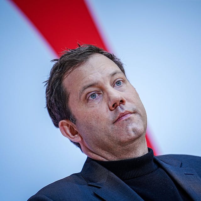 „Stimmt es, dass wir weniger streiten und besser darin werden müssen, Vertrauen zurückzugewinnen? Ja“, sagt SPD-Chef Lars Klingbeil.