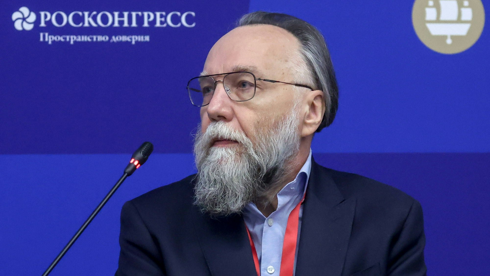 Der russische Faschist Alexander Dugin gilt bei manchen als „Putins Vordenker“, andere ziehen seinen tatsächlichen Einfluss auf den Kreml in Zweifel. (Archivbild)