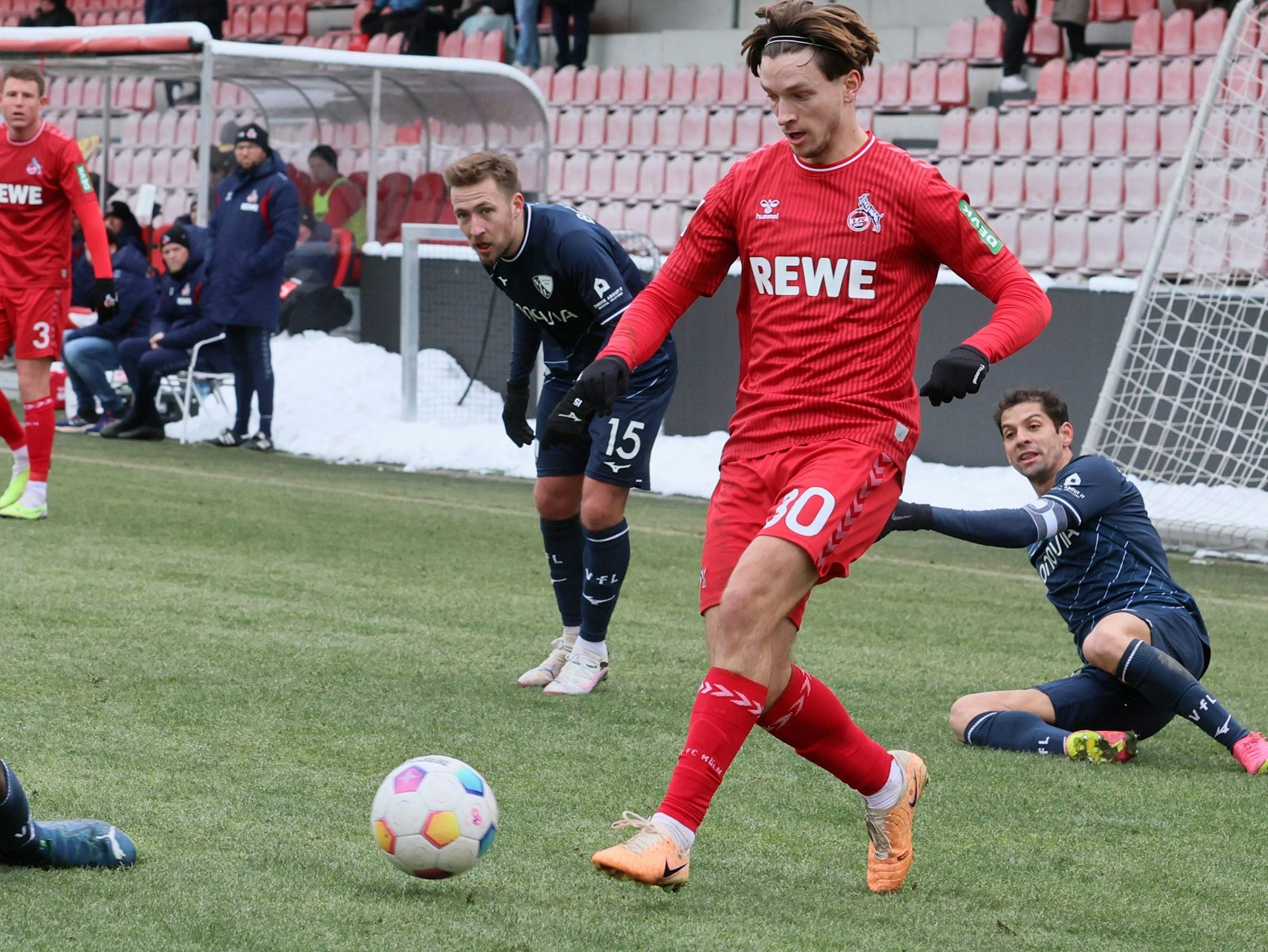 Testspiel, 1. FC Köln gegen Bochum mit Noah Katterbach.