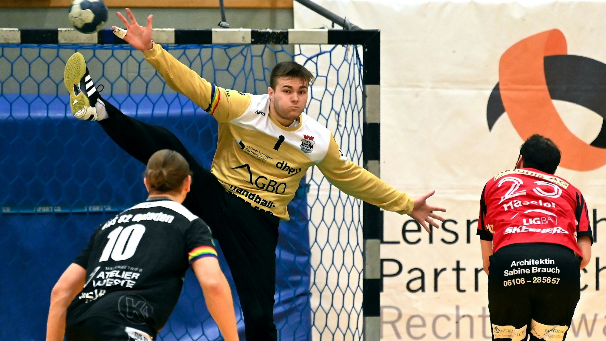 09.12.2023, Handball-TuS Opladen-HSG Rodgau

TW: Louis Oberosler (Opladen)

Foto: Uli Herhaus