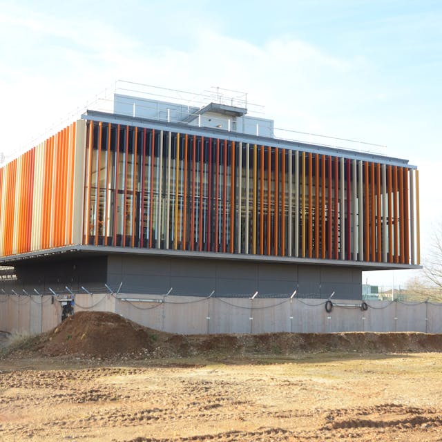 Ein echter Blickfang: das neue Gebäude, das die Fachinformationsstelle des Zentrums für Geoinformationswesen der Bundeswehr in Euskirchen bezogen hat.