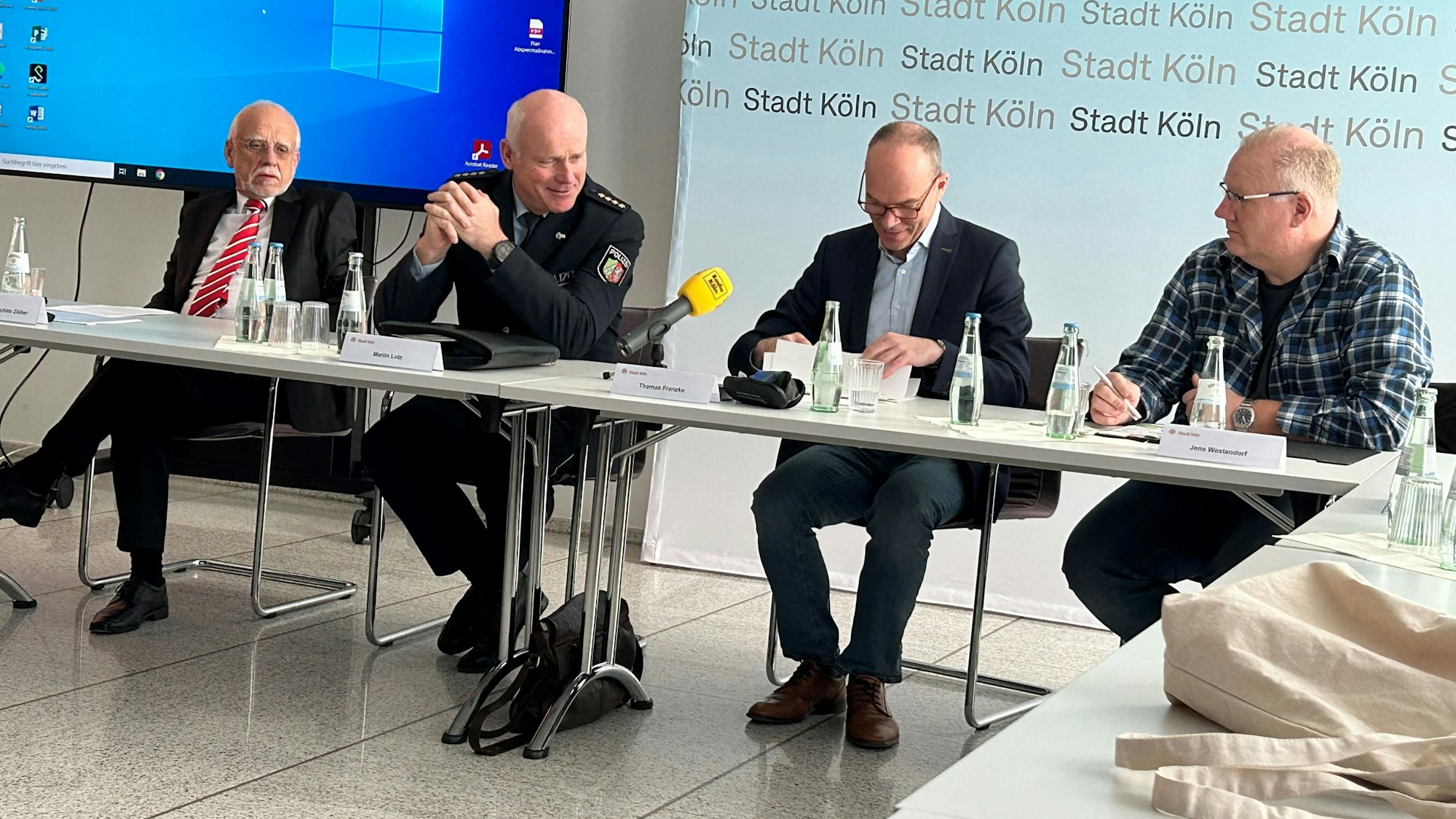 Pressekonferenz zum Sicherheitskonzept am Kölner Karneval
