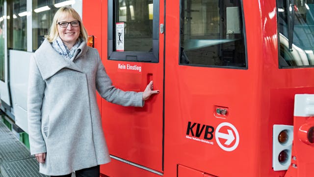Stefanie Haaks ist Vorstandsvorsitzende der Kölner Verkehrsbetriebe.