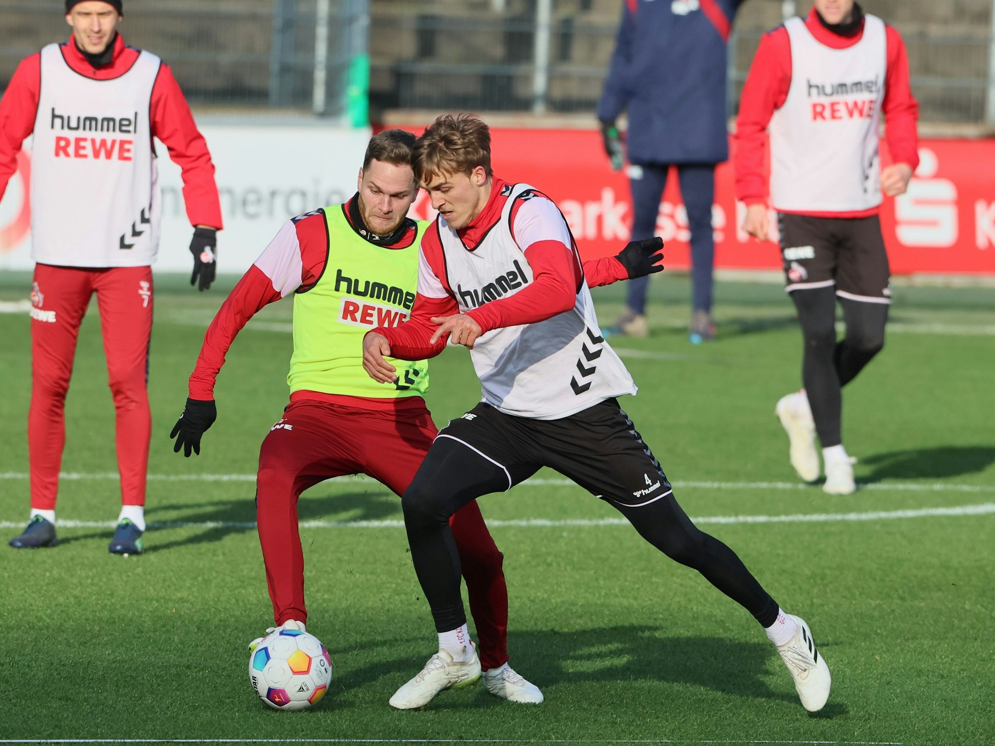 1. FC Köln, Training, von links: Benno Schmitz, Timo Hübers