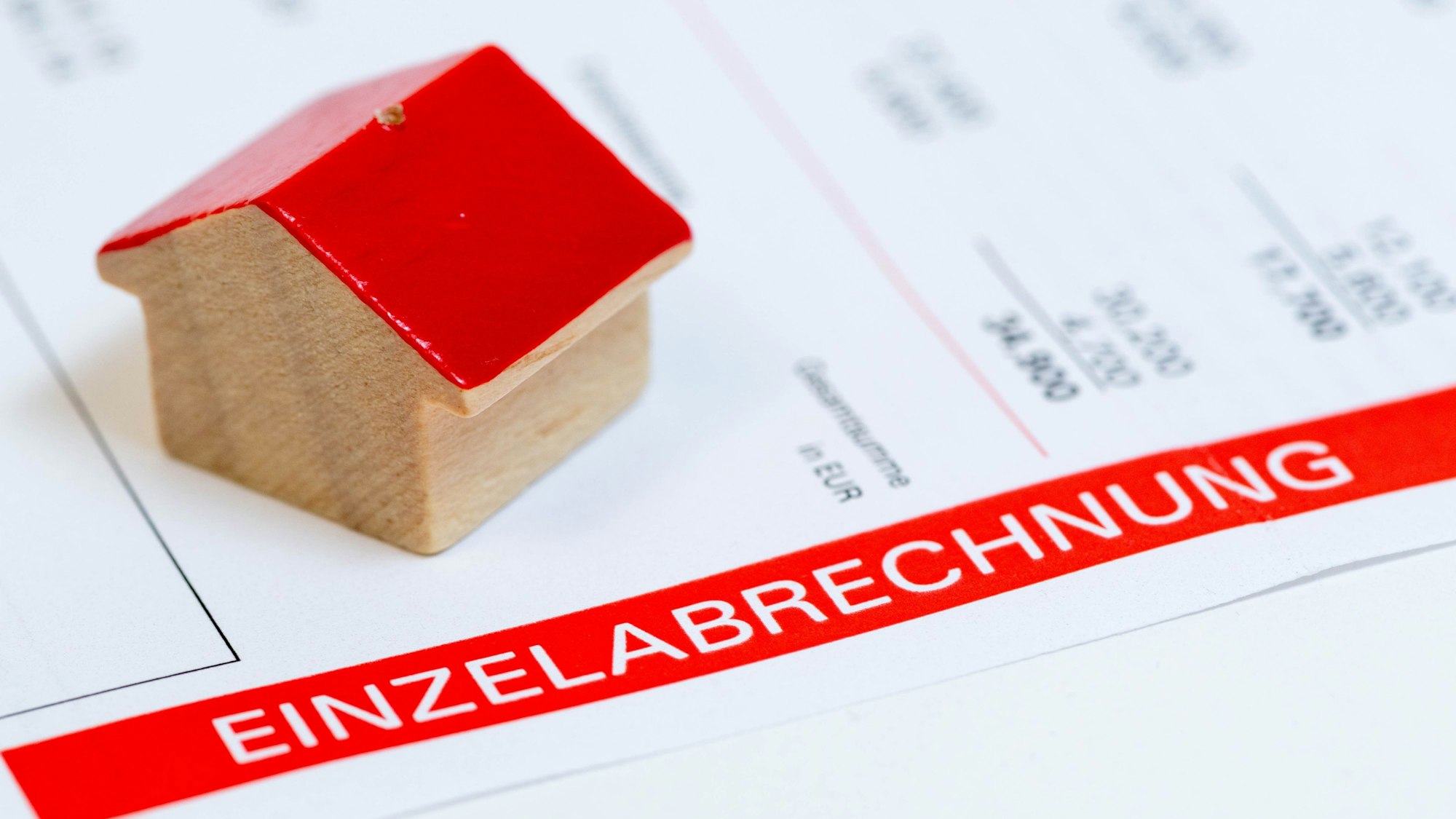Die Nebenkosten von Mietwohnungen in NRW könnten nach der Grundsteuerreform zum Teil erheblich ansteigen.